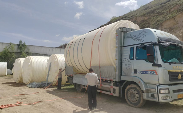 乌鲁木齐立式运输桶装车中