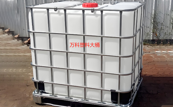 满足多元行业需求的包装解决方案：乌鲁木齐塑料方桶的定制化应用解析