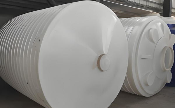 乌鲁木齐锥底桶批发选型指南与工业应用解析